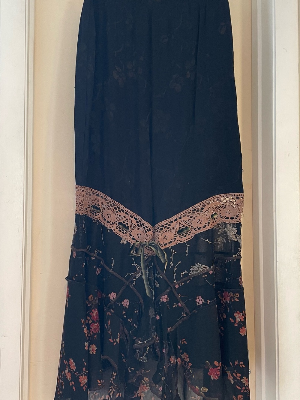 Black Floral Maxi Skirt with Pink Lace Trim Vintage Spencer Alexis